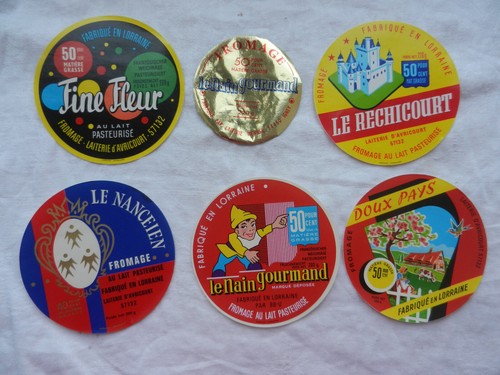 Lot anciennes étiquettes - de,
